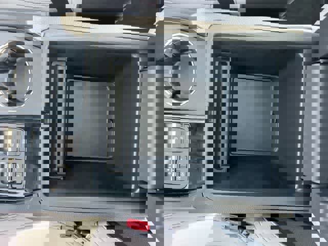 Used 2025 Honda Pilot Touring image 27