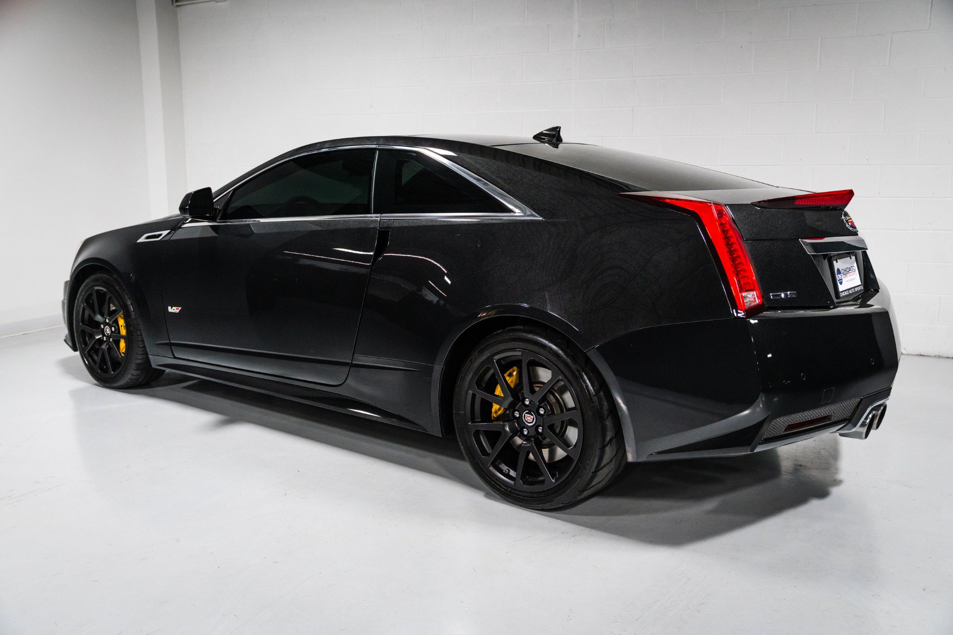Used 2013 Cadillac CTS V w/ Wood Trim Package RWD image 5