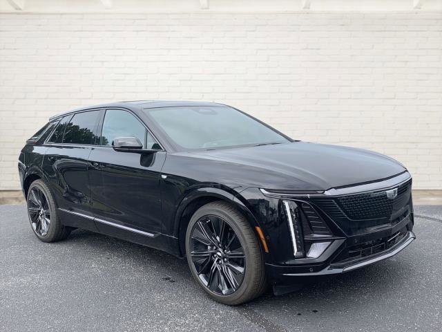 New 2024 Cadillac Lyriq Sport w/ LPO, Floor Liner Package