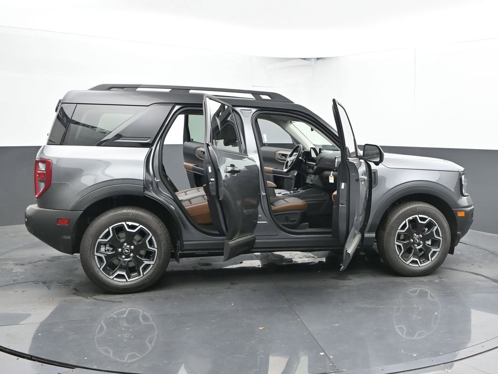 New 2025 Ford Bronco Sport Outer Banks w/ Outer Banks Tech Package+ AWD/4WD image 58