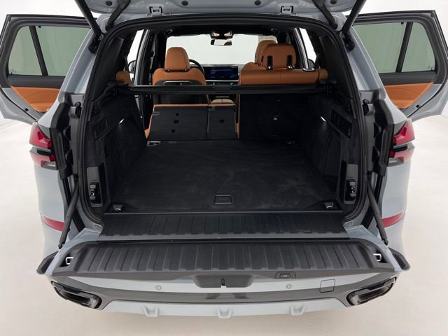Certified 2025 BMW X5 xDrive40i w/ Executive Package AWD/4WD image 25