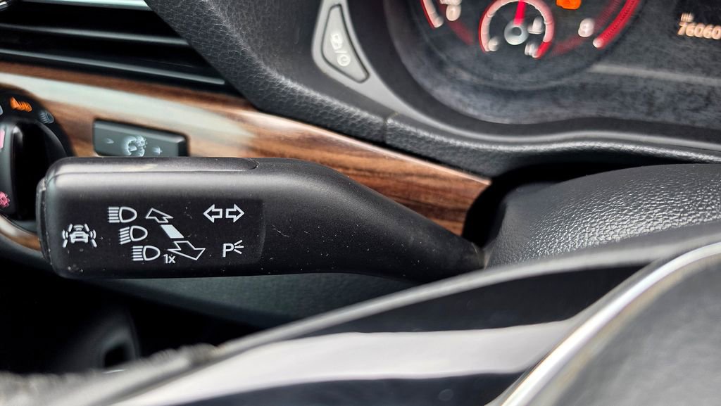 Used 2022 Volkswagen Passat 2.0T FWD image 23