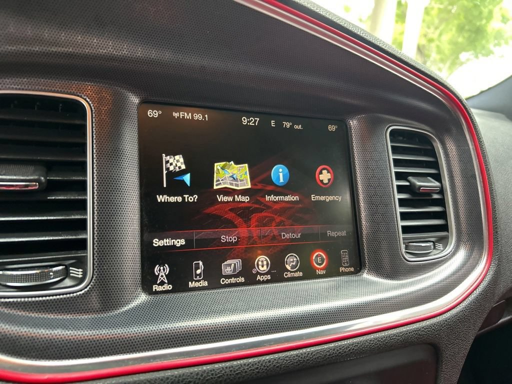 Used 2015 Dodge Charger R/T RWD image 11