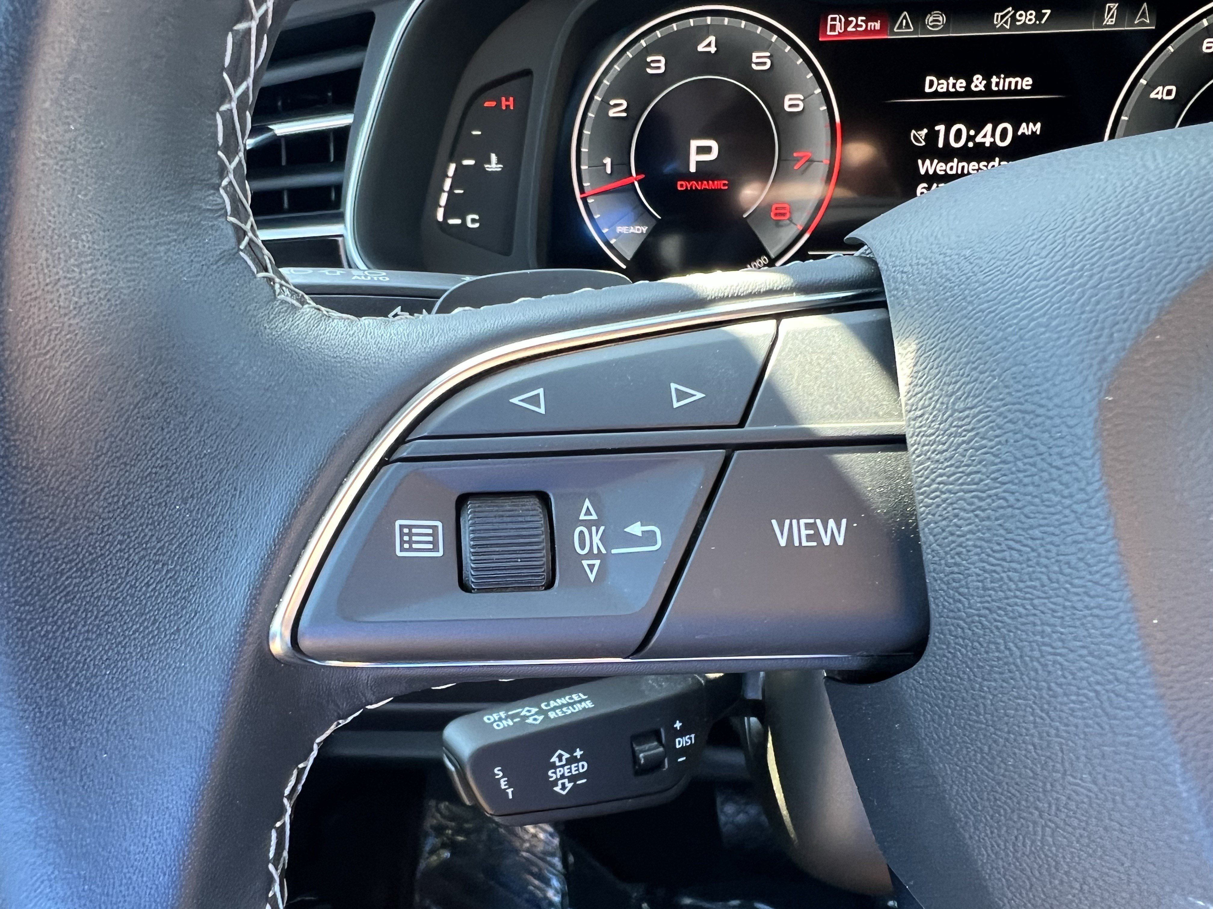 Used 2024 Audi Q8 Premium AWD/4WD image 19