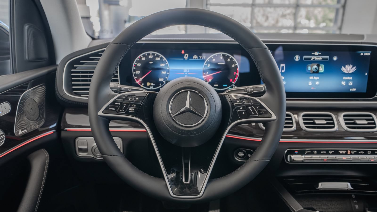 New 2026 Mercedes-Benz GLS 450 4MATIC image 9