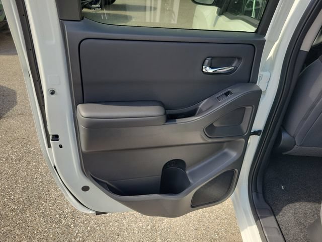 New 2026 Nissan Frontier SV w/ SV Convenience Package AWD/4WD image 11
