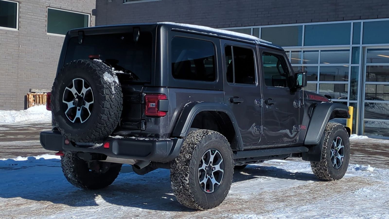 Used 2022 Jeep Wrangler Unlimited Rubicon w/ Dual Top Group image 7