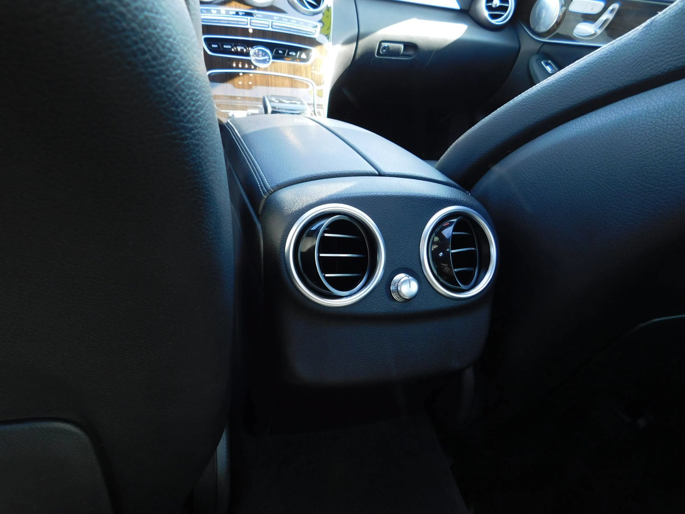 Used 2019 Mercedes-Benz C 300 4MATIC Sedan w/ Multimedia Package image 14
