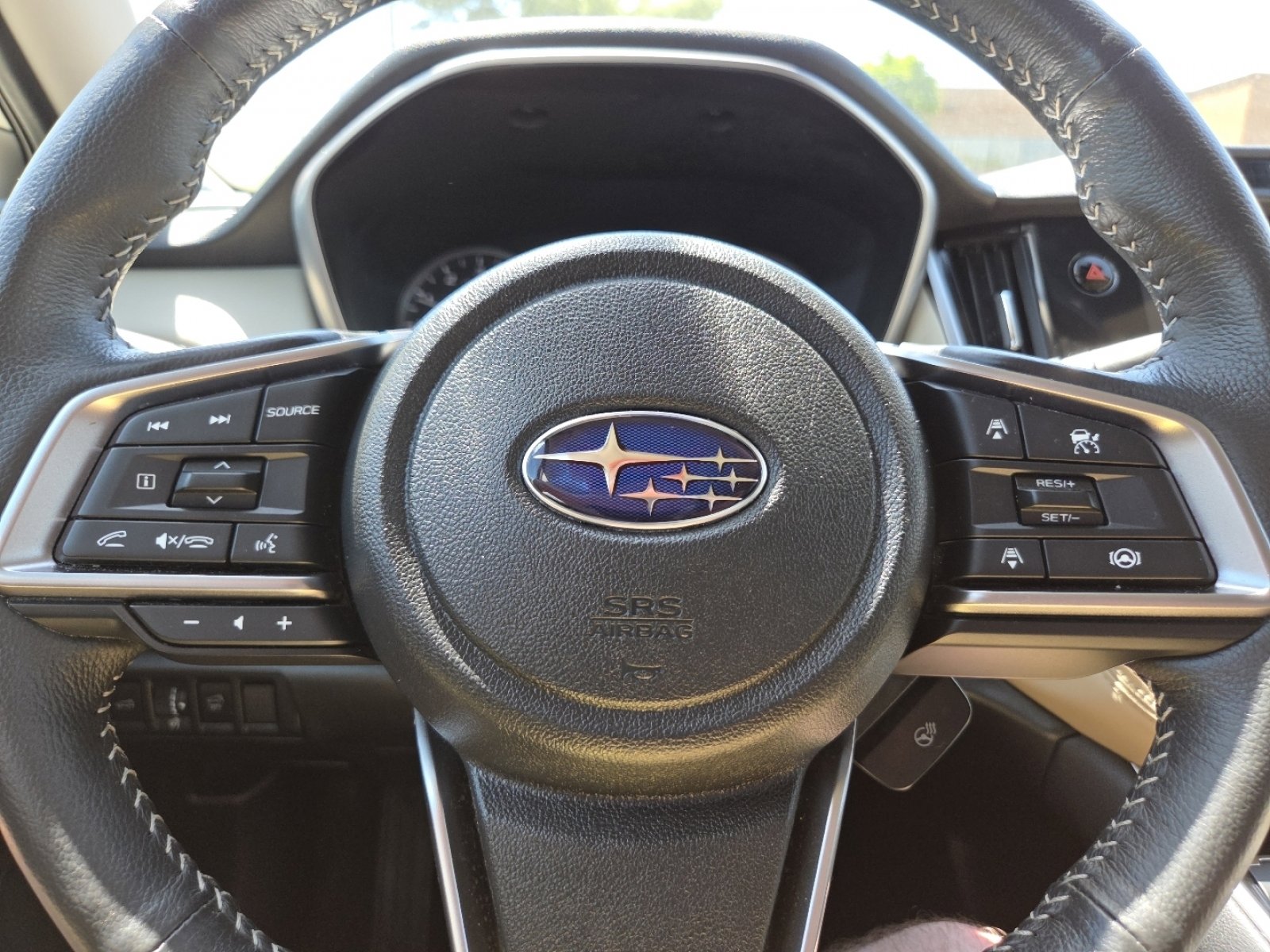 Used 2024 Subaru Outback Limited AWD/4WD image 31