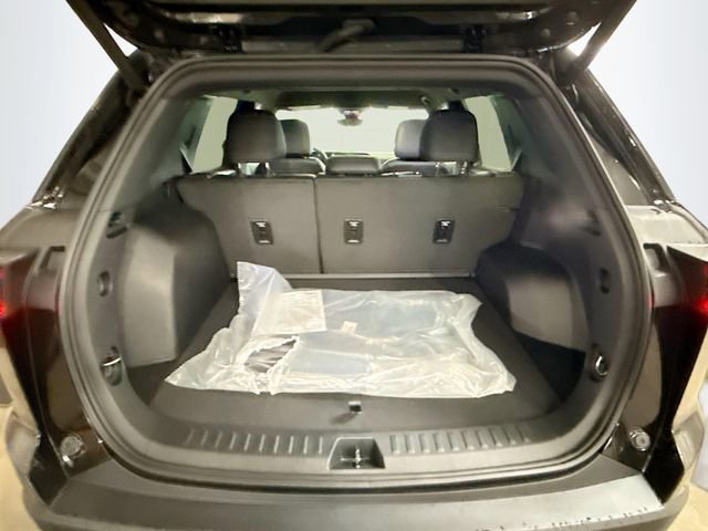 New 2026 Chevrolet Equinox LT w/ Convenience Package II image 26