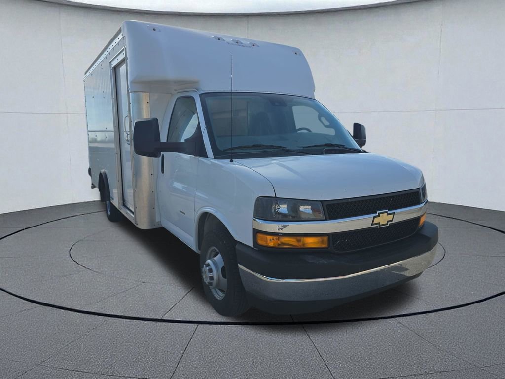 Used 2021 Chevrolet Express 3500 w/ Power Convenience Package image 10