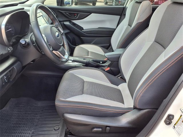 Used 2022 Subaru Crosstrek 2.0i Premium w/ Moonroof Package image 6