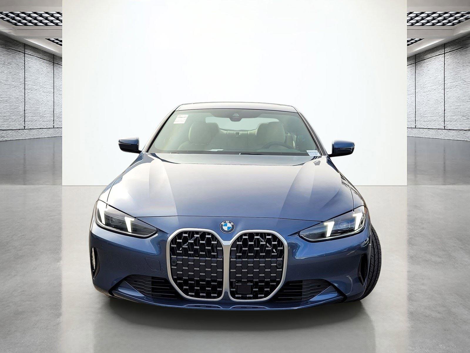 New 2026 BMW 430i Coupe w/ Driving Assistance Package image 3