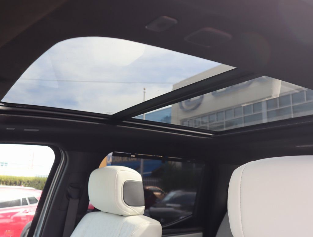 Used 2023 Toyota Tundra Capstone image 32