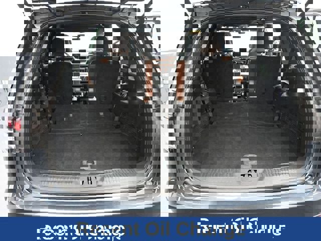 Used 2023 Lincoln Aviator Reserve w/ Equipment Group 201A image 17