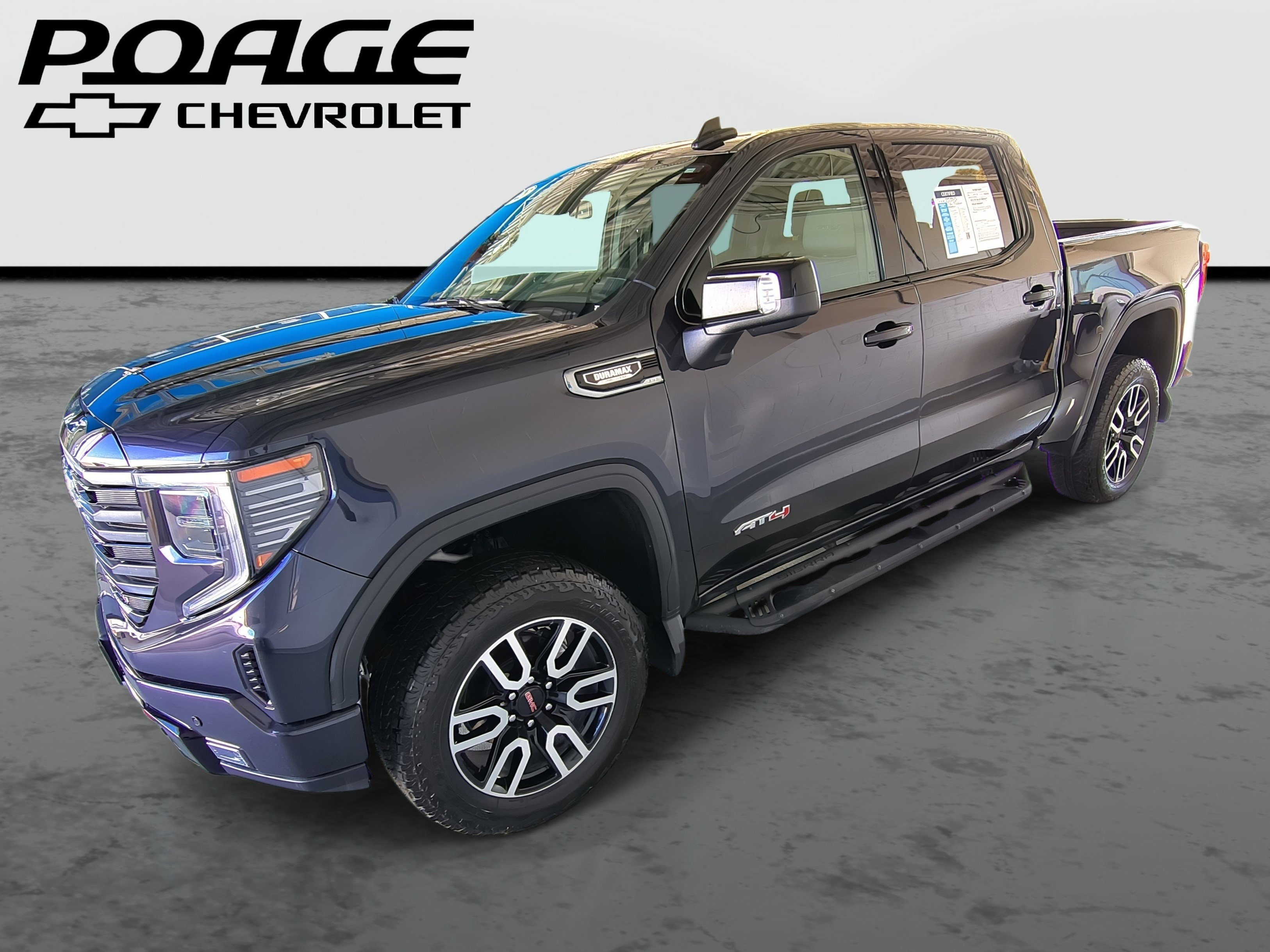 Used 2025 GMC Sierra 1500 AT4 image 1