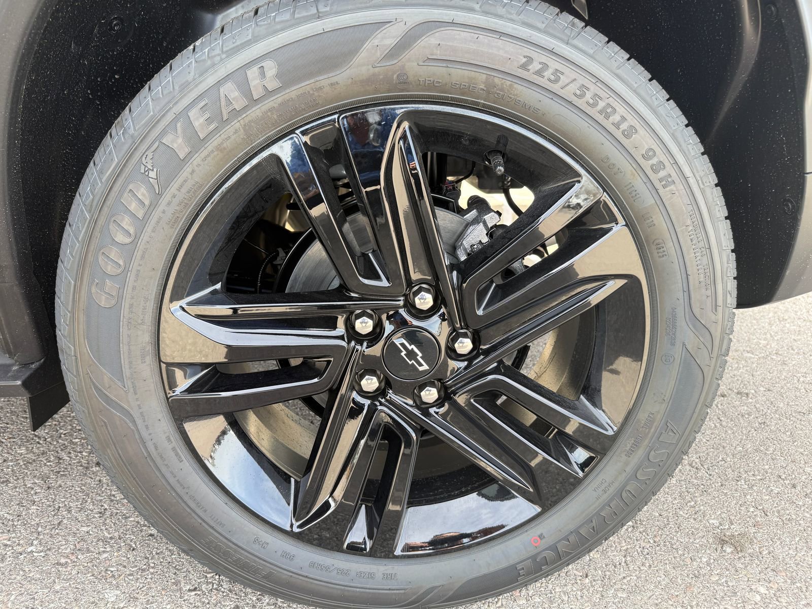 New 2026 Chevrolet Trax ACTIV w/ Driver Confidence Package FWD image 17