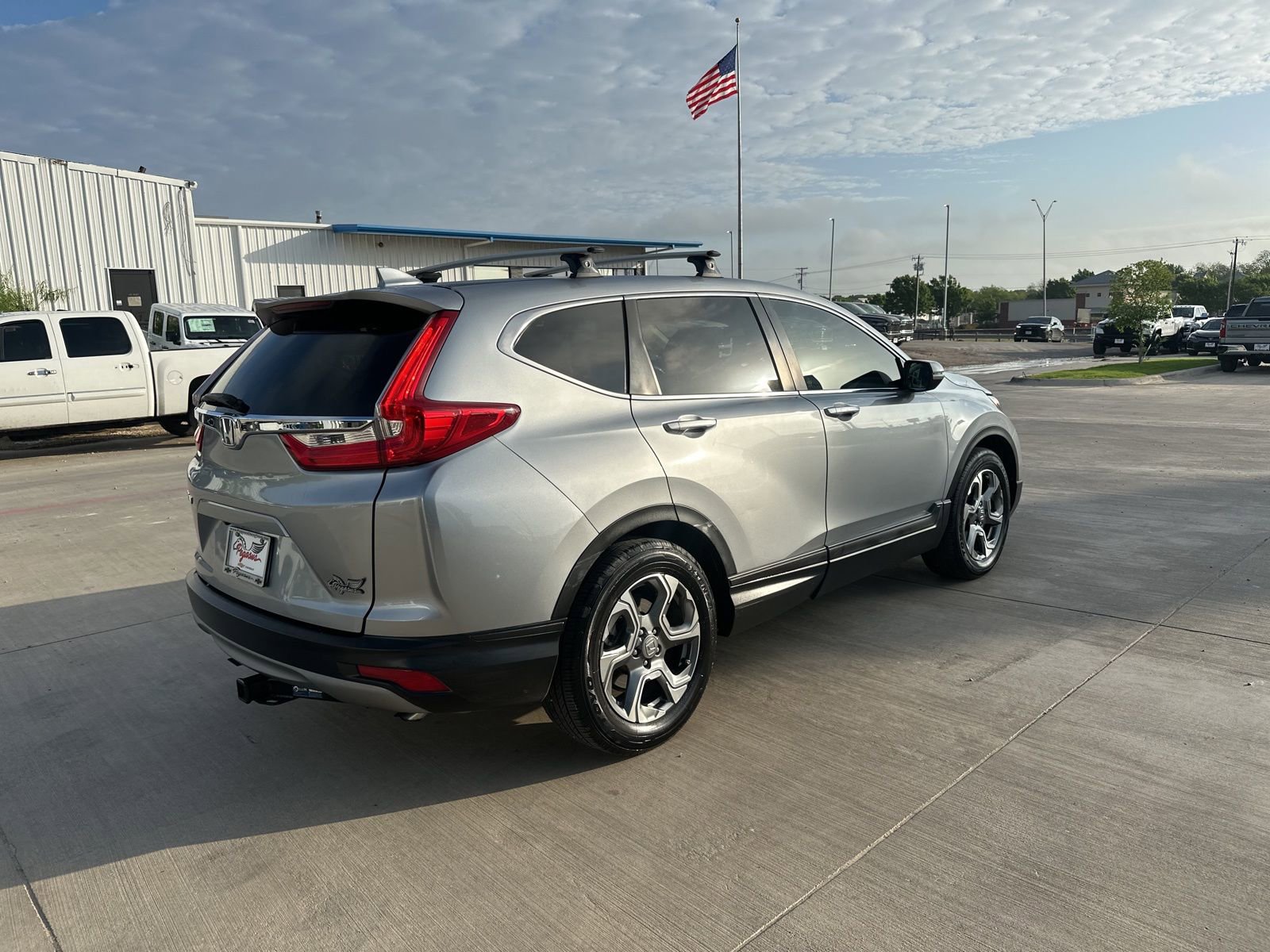 Used 2018 Honda CR-V EX image 5
