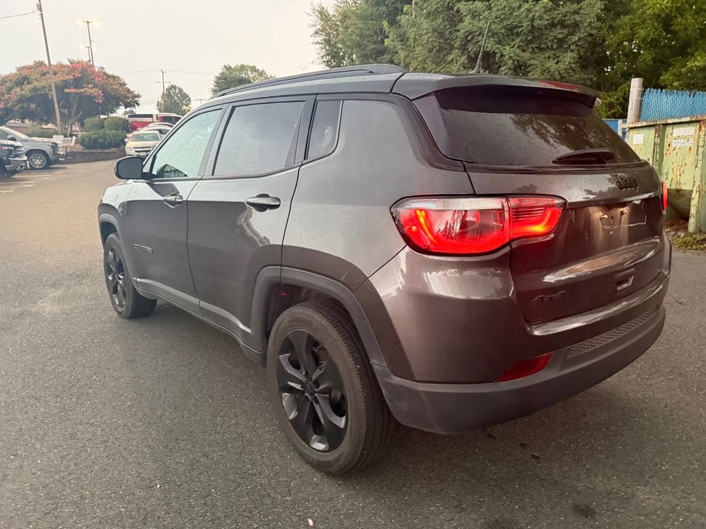 Used 2020 Jeep Compass Latitude AWD/4WD image 6