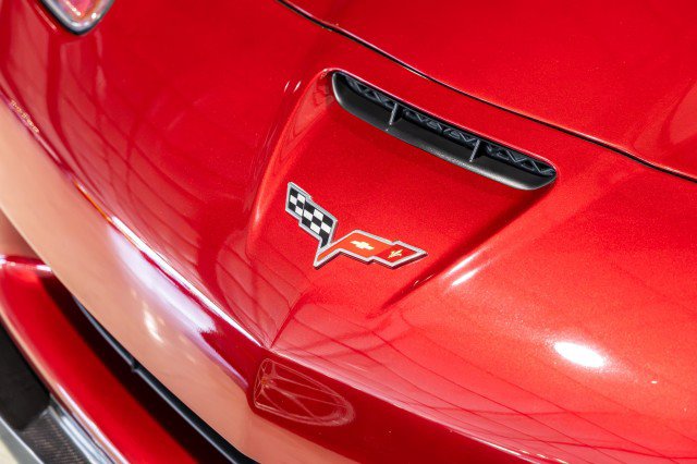 Used 2010 Chevrolet Corvette ZR1 w/ Preferred Equipment Group RWD image 12