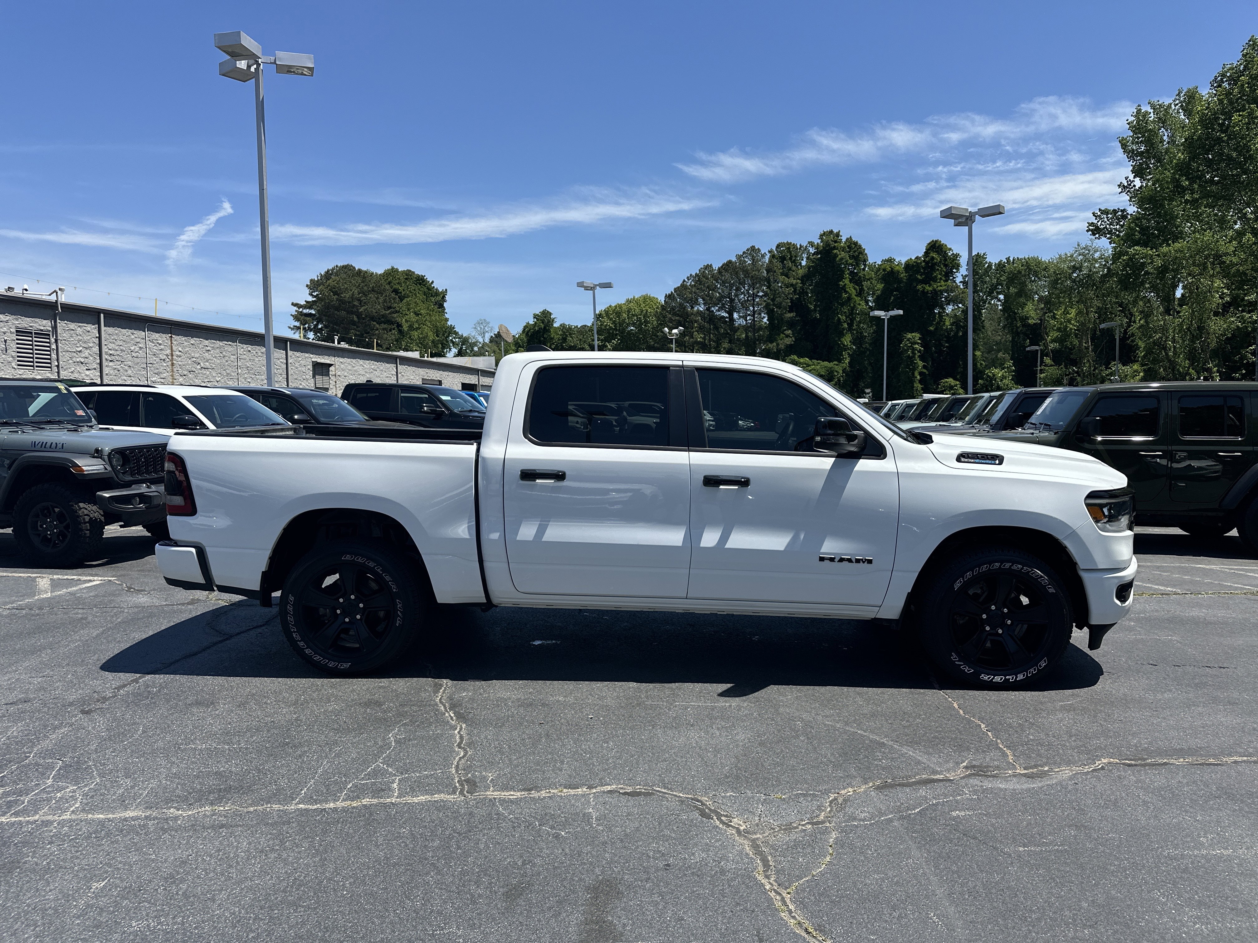 Used 2023 RAM 1500 Big Horn AWD/4WD image 10
