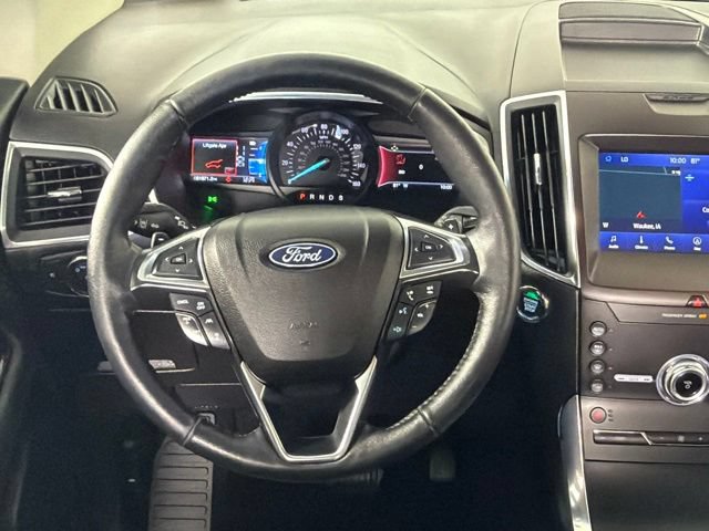 Used 2020 Ford Edge Titanium w/ Class II Trailer Tow Package AWD/4WD image 35