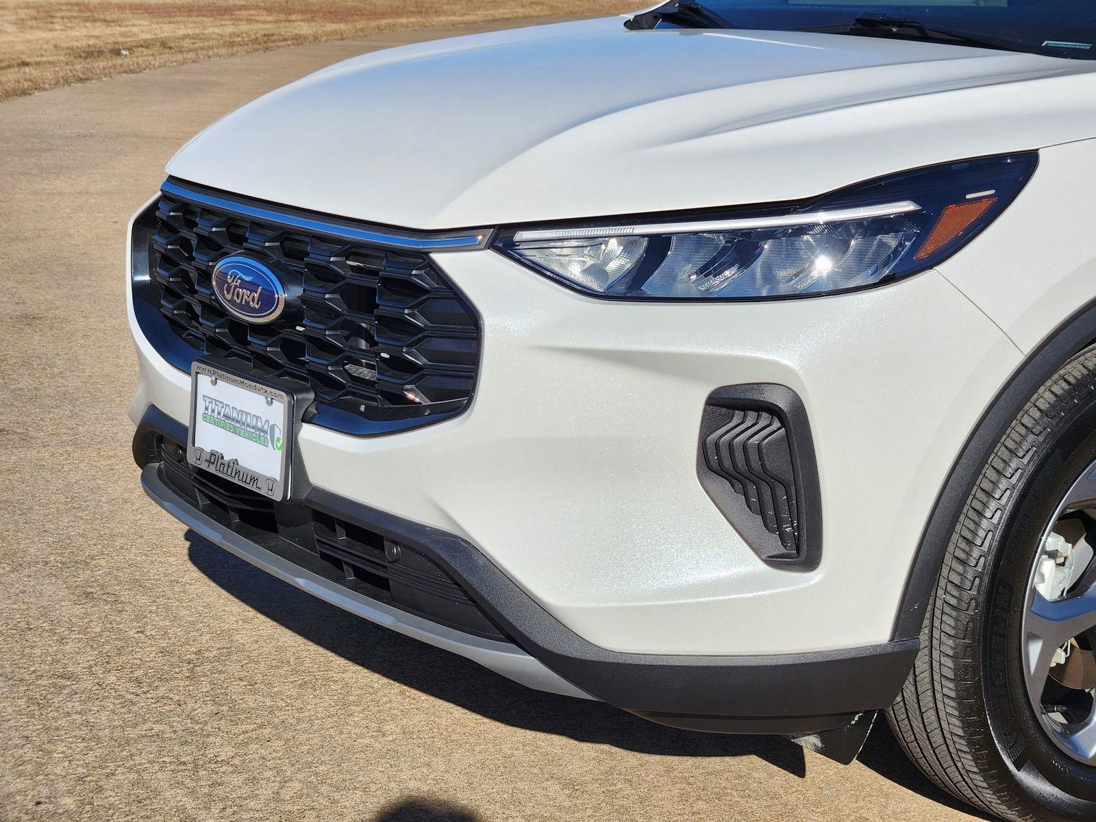 Used 2025 Ford Escape ST-Line w/ Tech Pack #1 image 10