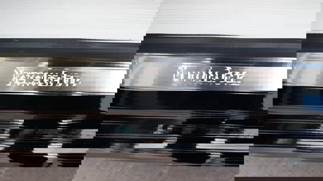 Certified 2023 Mercedes-Benz EQS 580 4MATIC SUV image 36