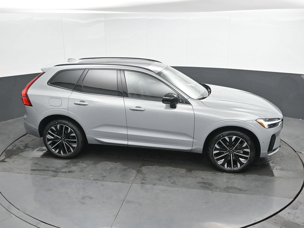 New 2026 Volvo XC60 B5 Ultra w/ Climate Package AWD/4WD image 26