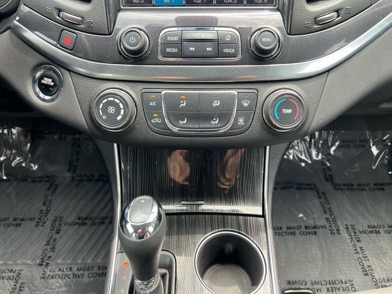 Used 2018 Chevrolet Impala LS FWD image 15