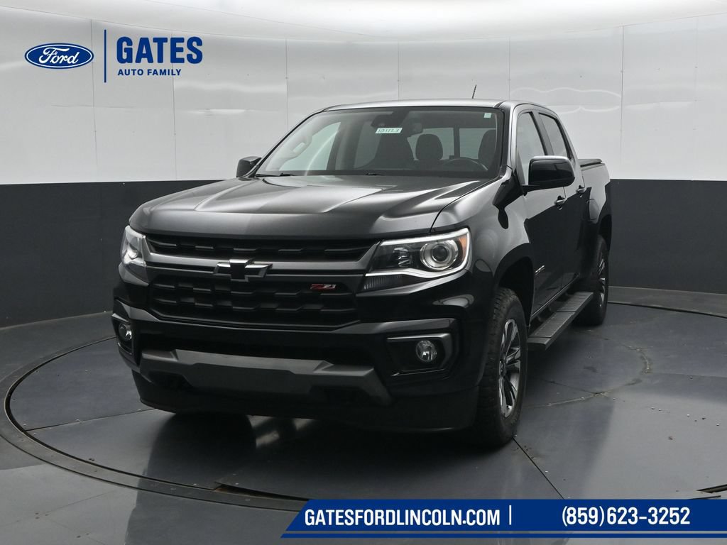 Used 2022 Chevrolet Colorado Z71 w/ Safety Package AWD/4WD image 5