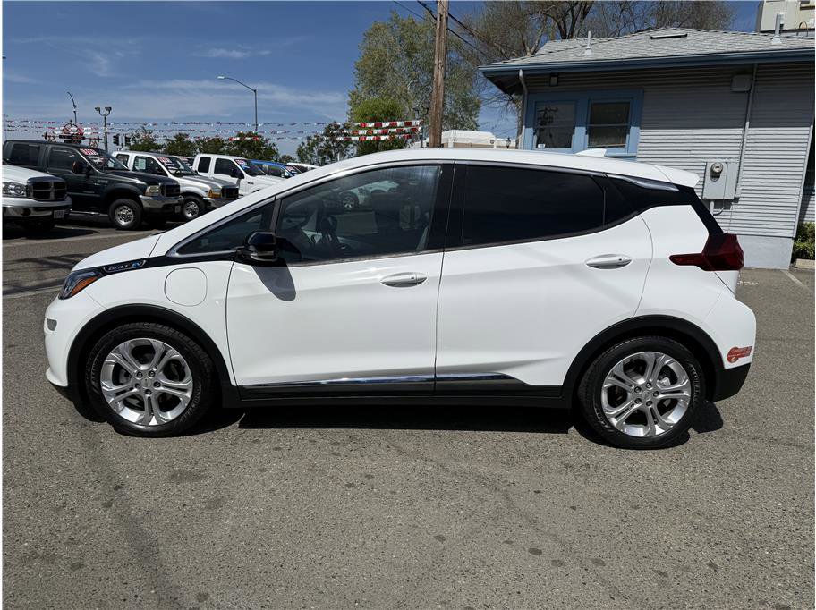 Used 2017 Chevrolet Bolt LT image 2