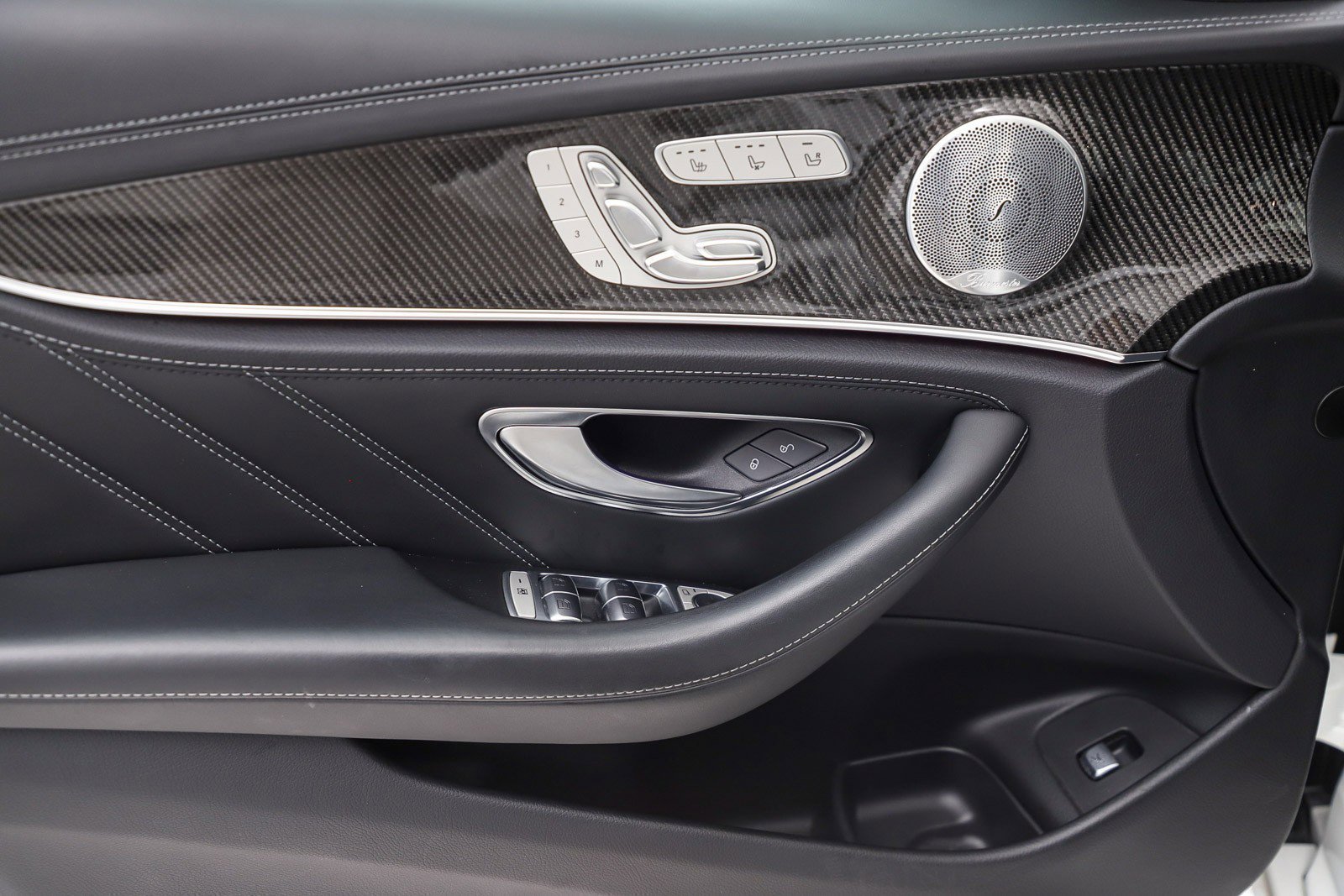 Used 2019 Mercedes-Benz E 63 AMG S image 25