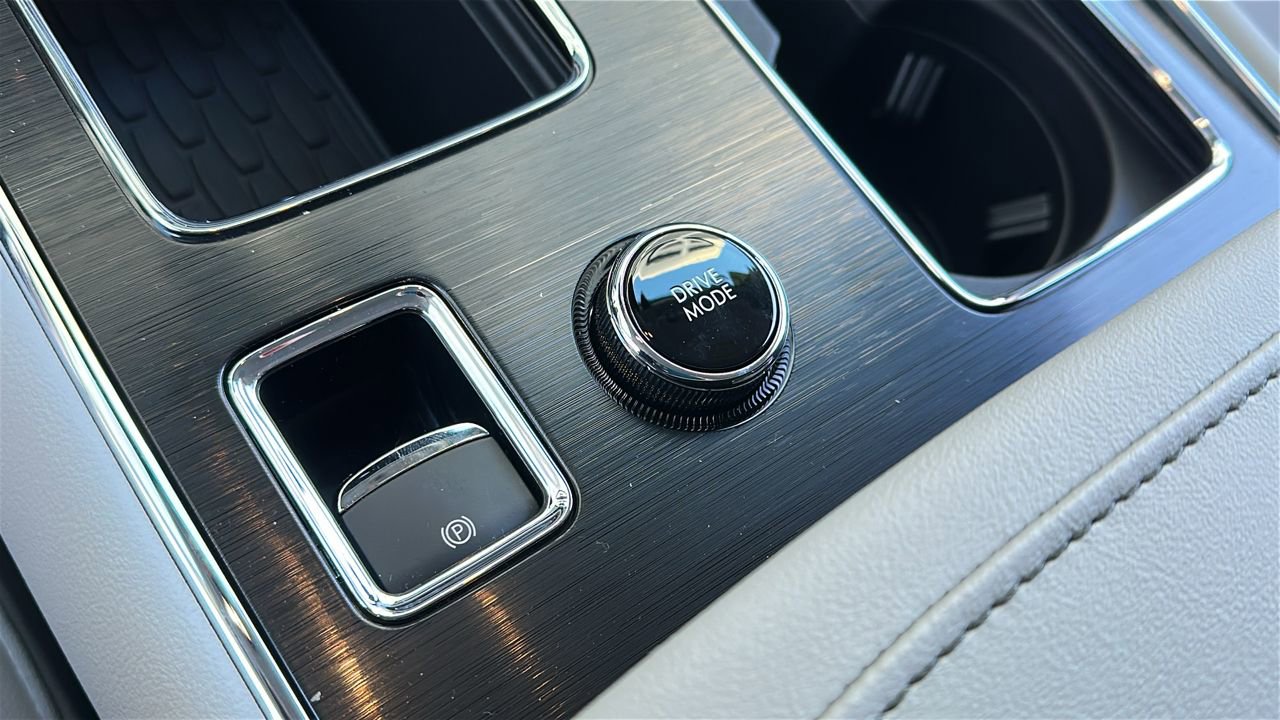 New 2026 Lincoln Aviator AWD image 23