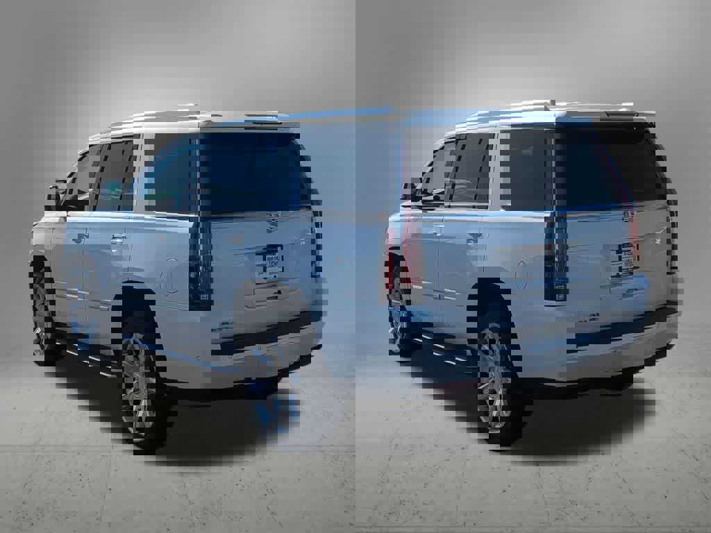 Used 2018 Cadillac Escalade Luxury image 4