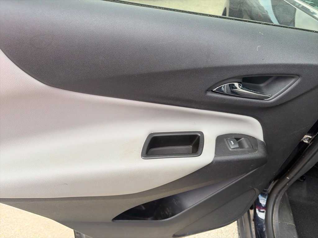 Used 2020 Chevrolet Equinox LT FWD image 37