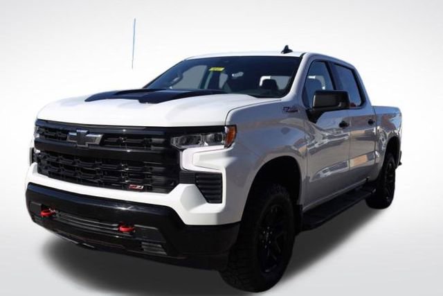 Used 2024 Chevrolet Silverado 1500 LT Trail Boss w/ Protection Package image 4
