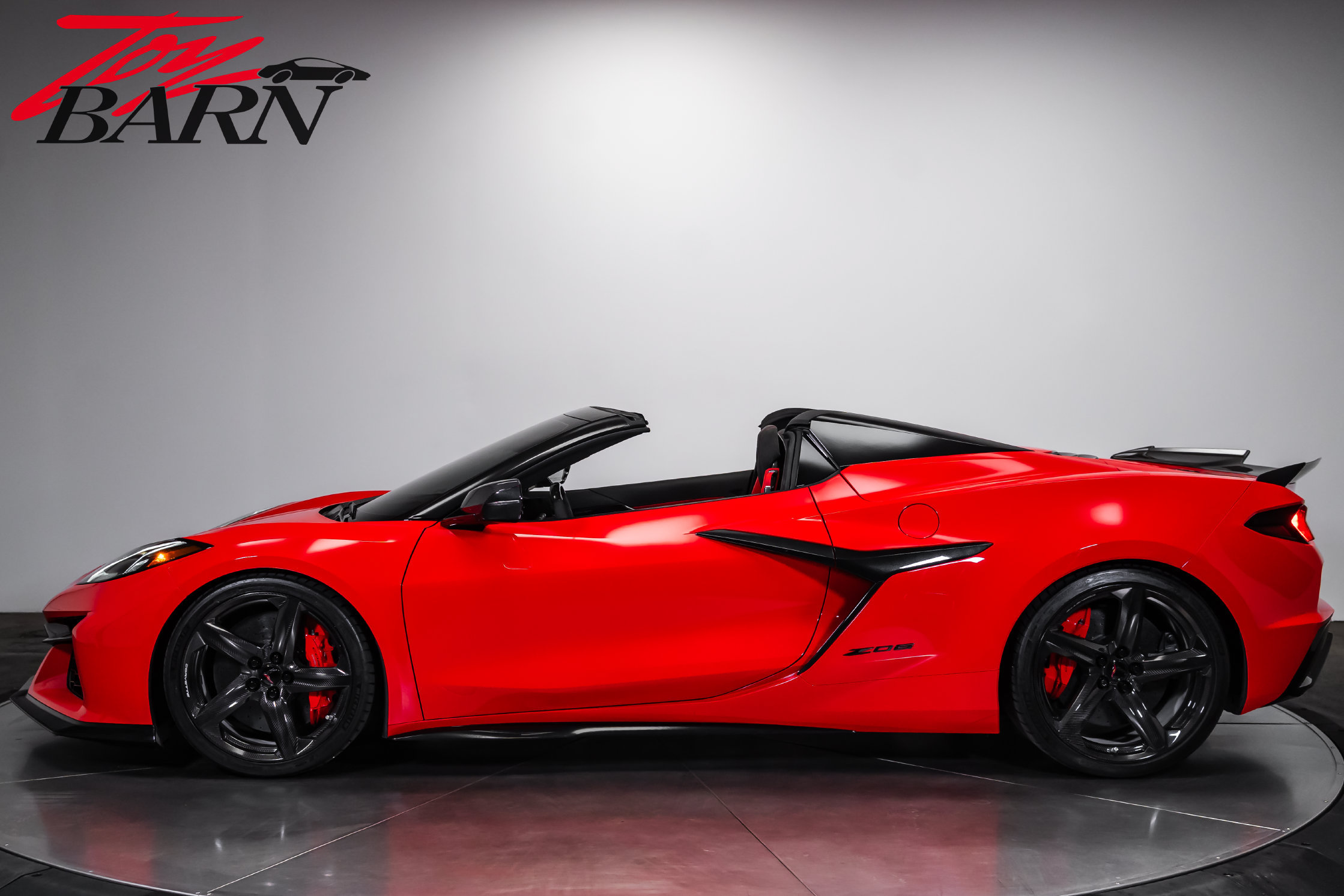 Used 2023 Chevrolet Corvette Z06 w/ Stealth Interior Trim Package RWD image 2