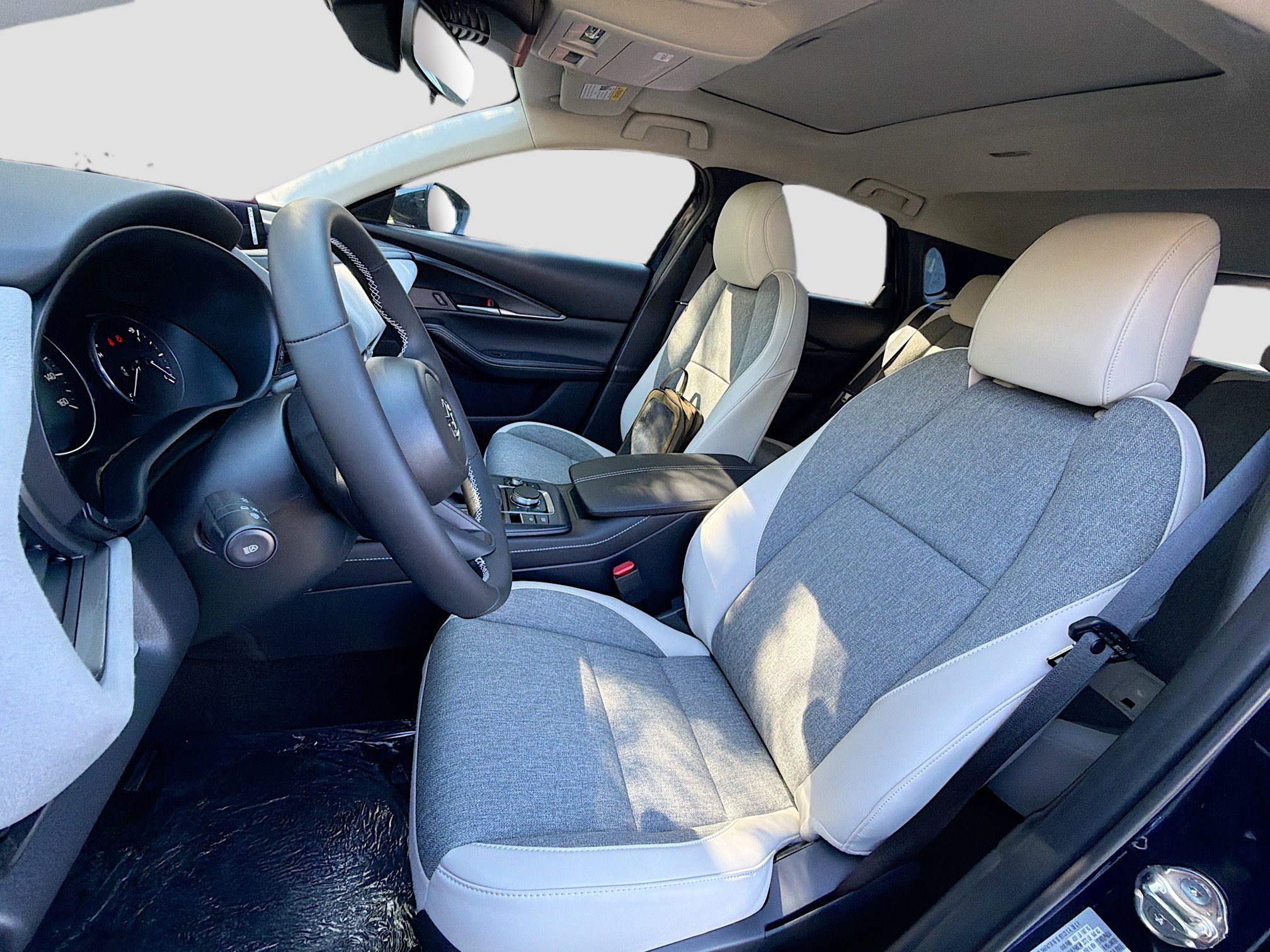 New 2026 MAZDA CX-30 Aire Edition image 25