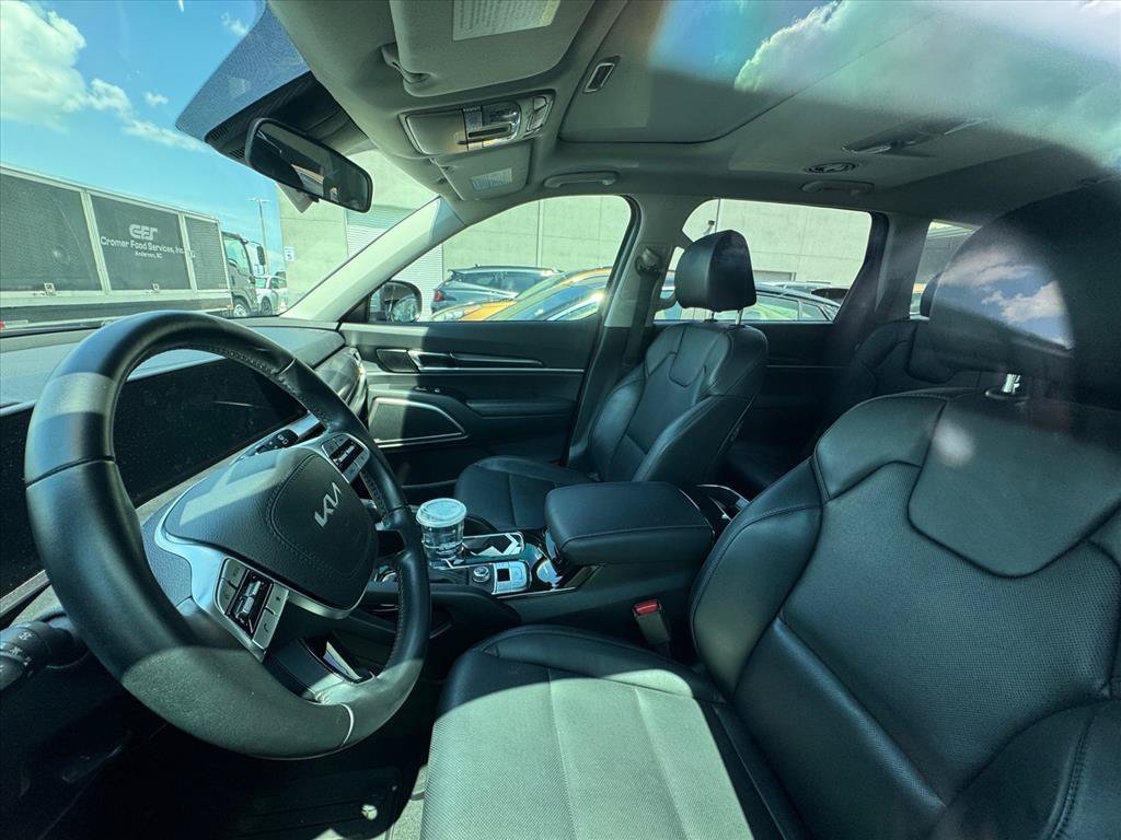 Certified 2023 Kia Telluride S w/ S Sunroof Package FWD image 8