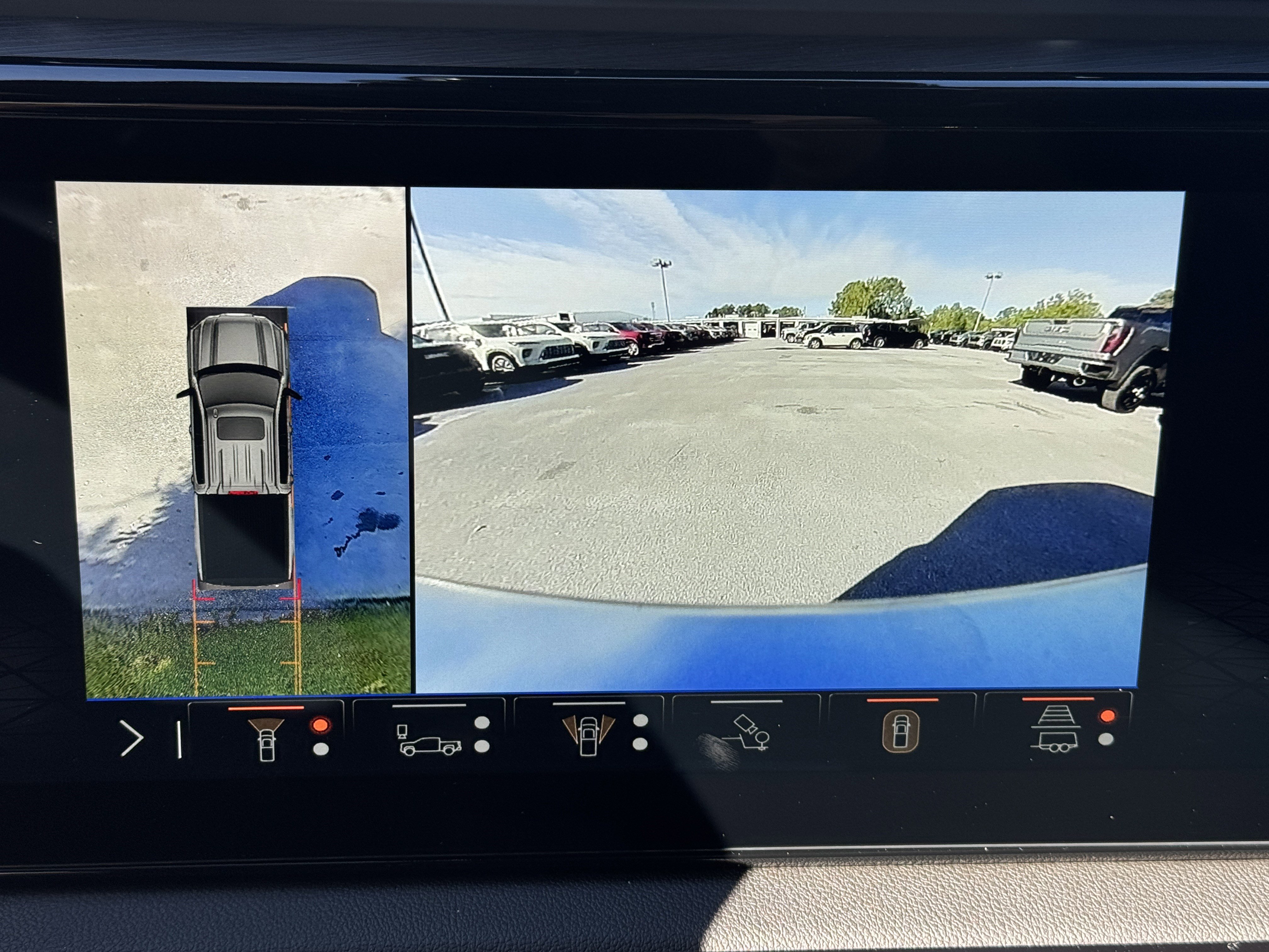 New 2026 GMC Sierra 1500 AT4 w/ Technology Package image 42