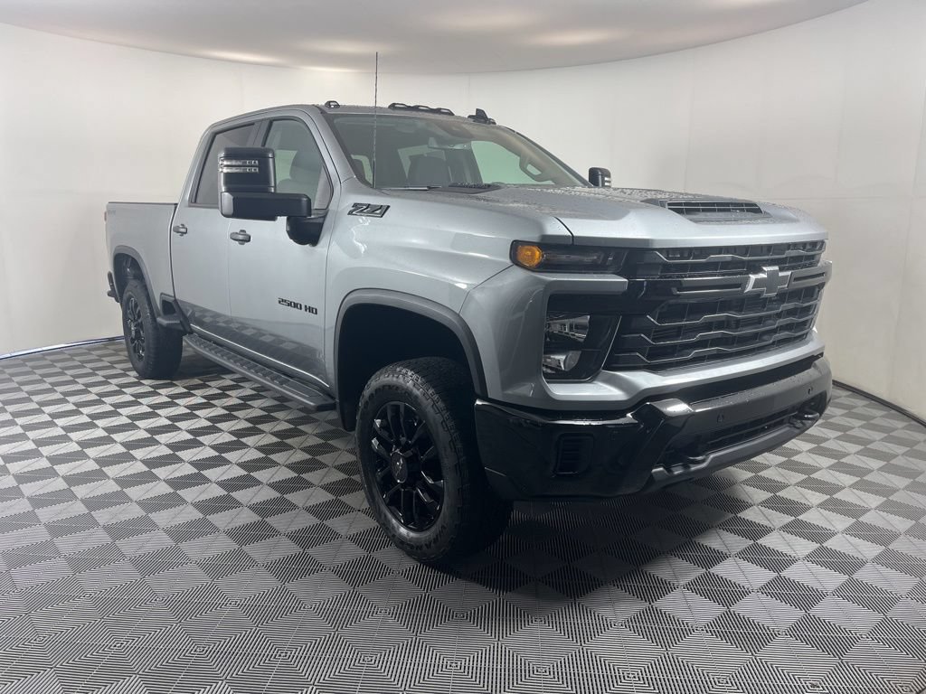 Certified 2026 Chevrolet Silverado 2500 Custom w/ Custom Value Package AWD/4WD image 15
