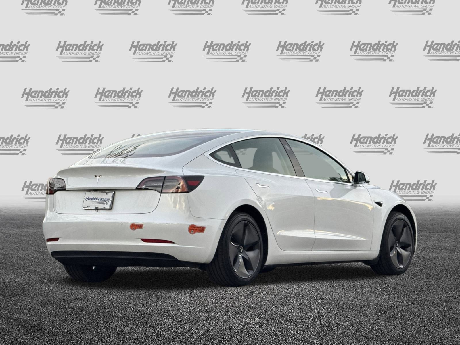 Used 2020 Tesla Model 3 Standard Range image 5
