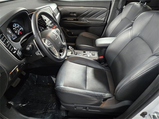 Used 2019 Mitsubishi Outlander SEL image 13
