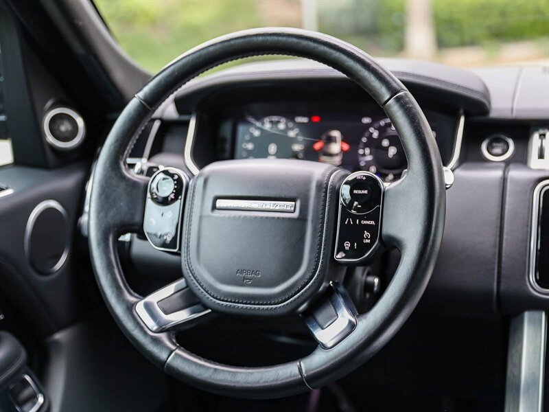 Used 2020 Land Rover Range Rover HSE AWD/4WD image 22