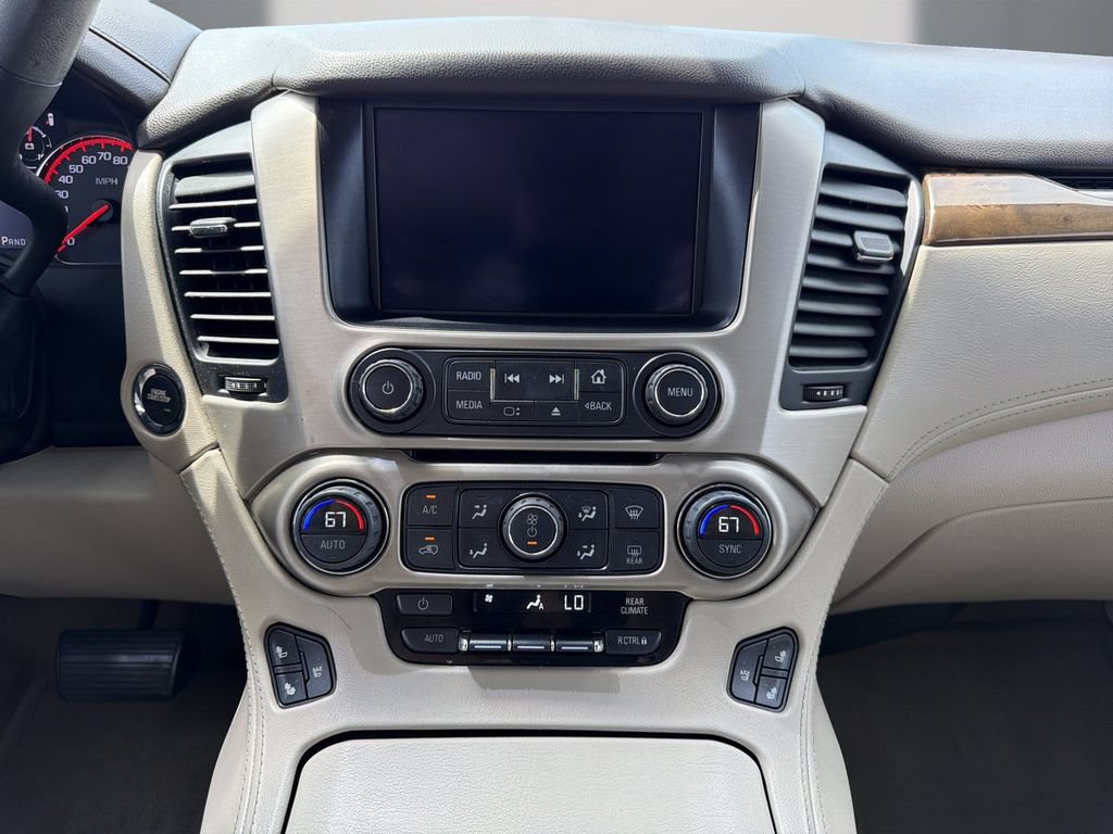 Used 2016 GMC Yukon XL Denali w/ Open Road Package AWD/4WD image 19