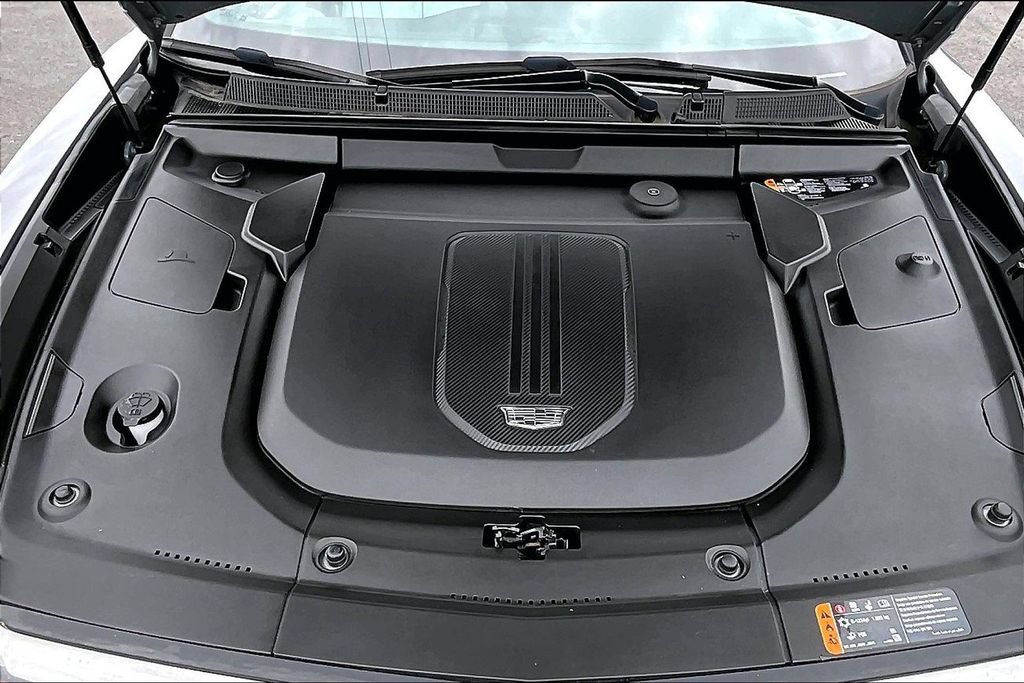 Used 2023 Cadillac Lyriq 2WD image 5