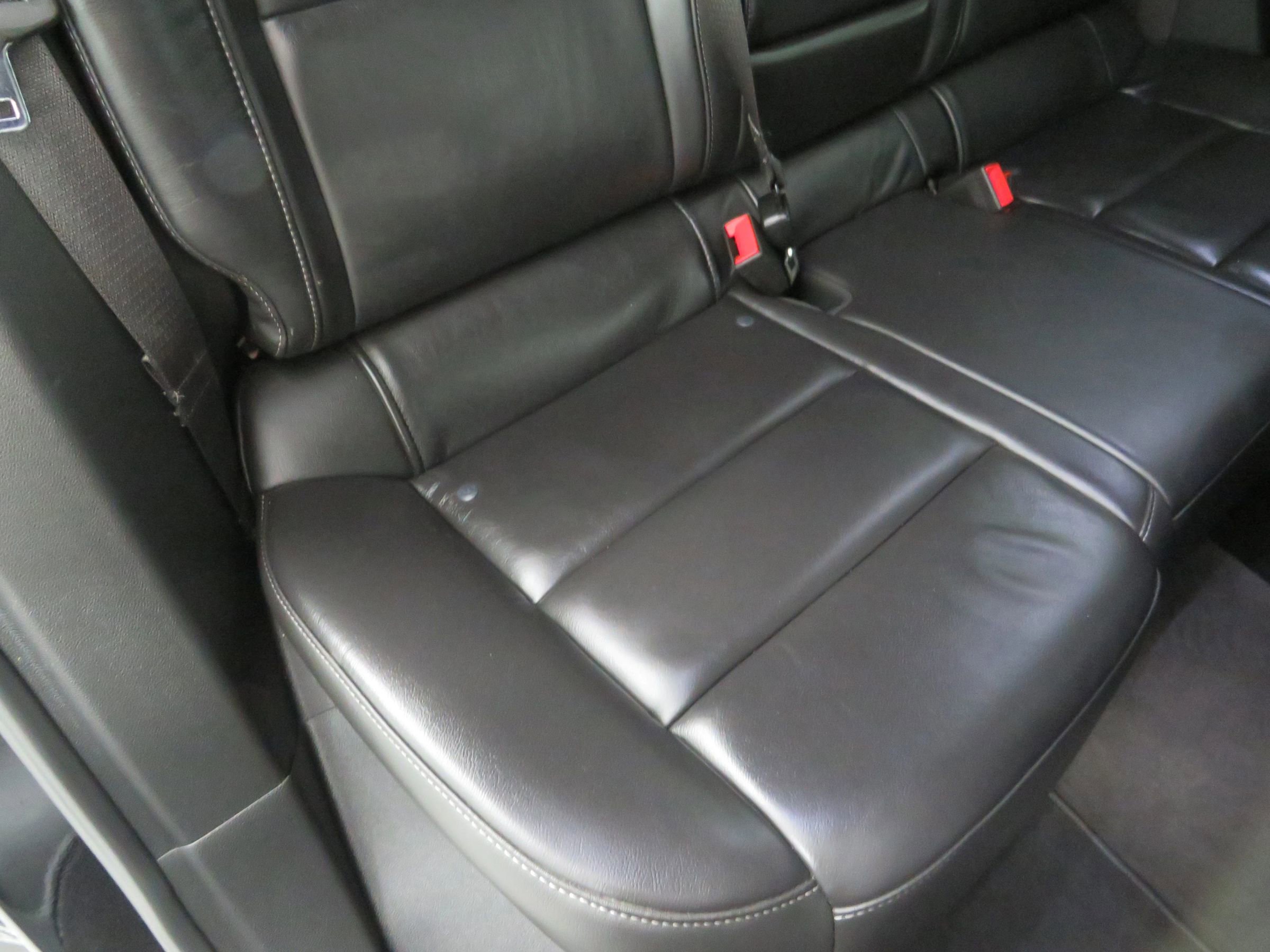 Used 2020 Cadillac XT4 Premium Luxury image 41