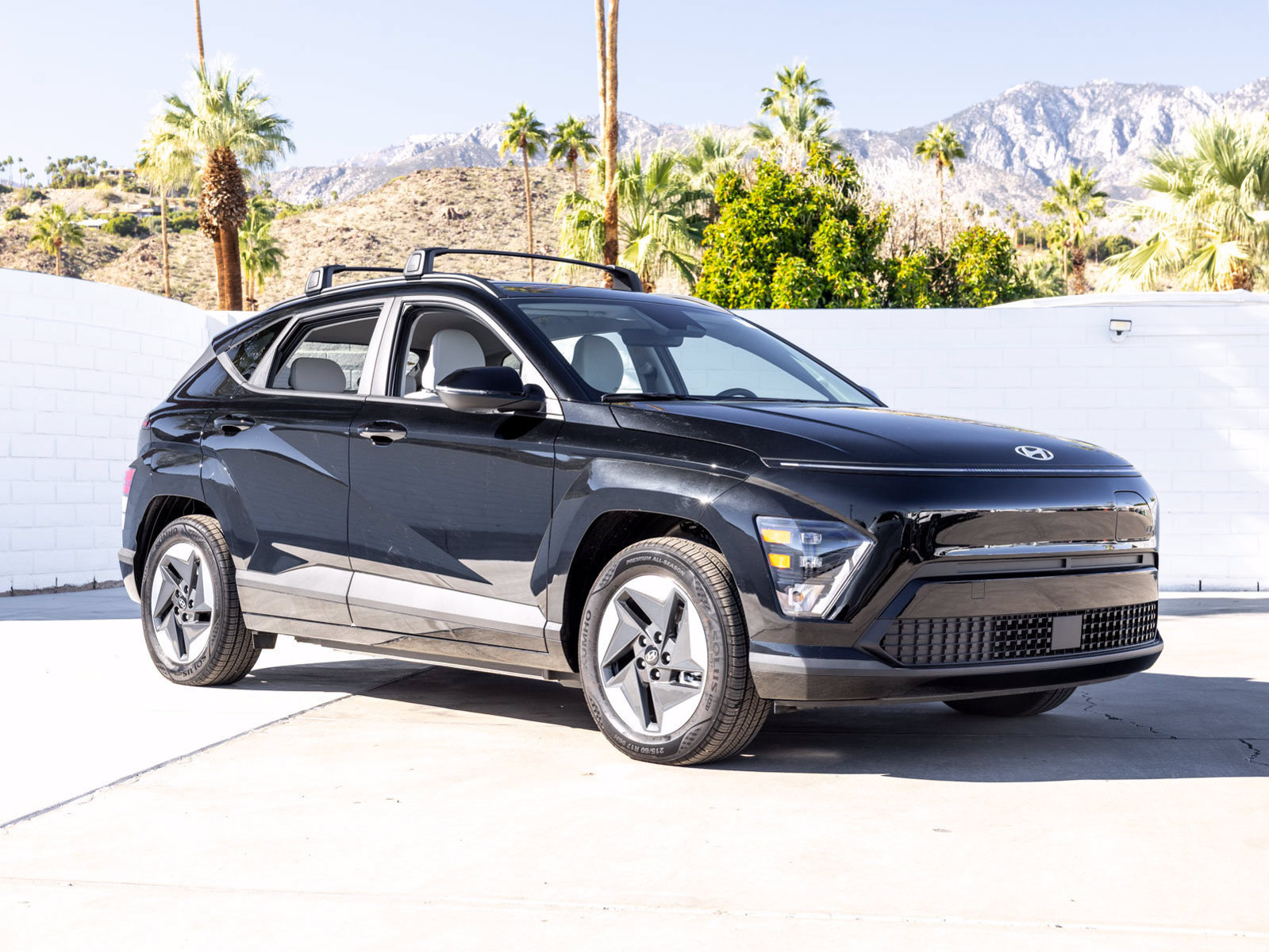 New 2025 Hyundai Kona SEL FWD image 2