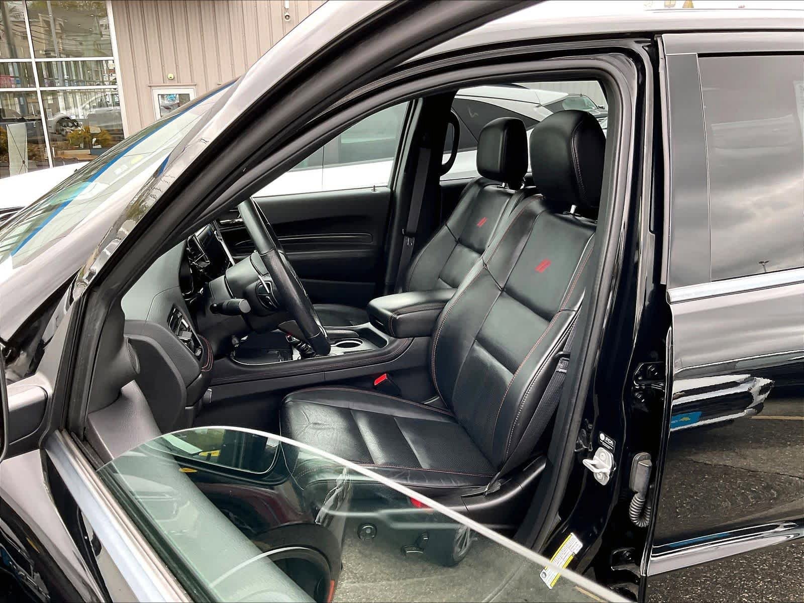 Used 2022 Dodge Durango R/T w/ Blacktop Package AWD/4WD image 10